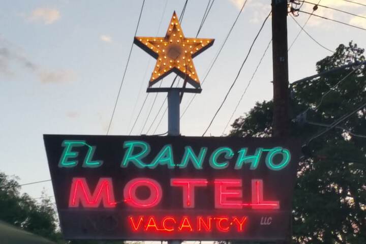 Hotel 3 of 43