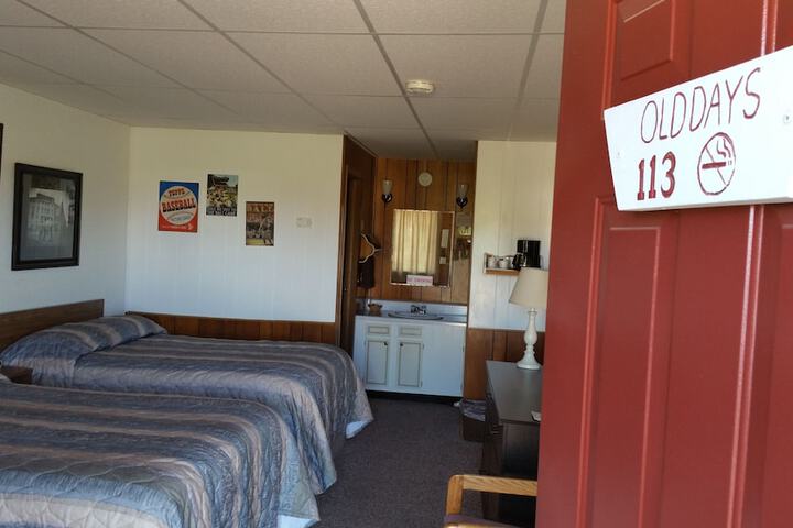Room 12 of 15