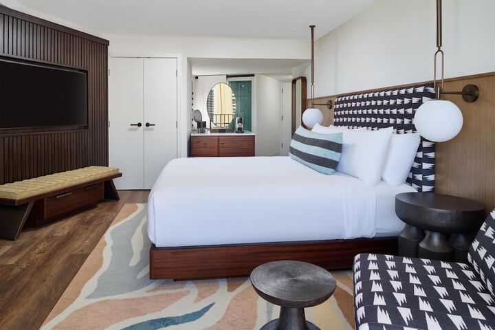 OUTRIGGER Waikiki Beach Resort