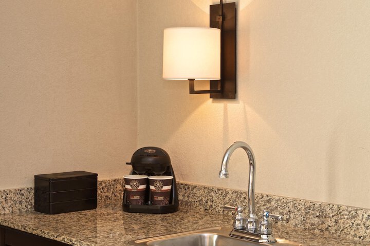 Embassy Suites by Hilton Flagstaff