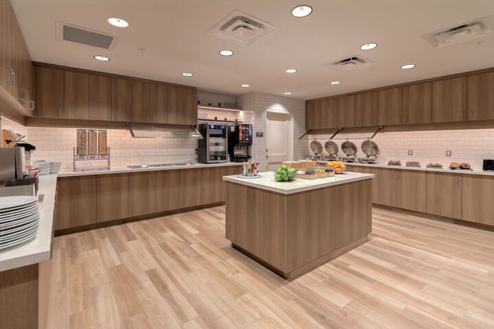 Breakfast/Coffee Service 46 of 55