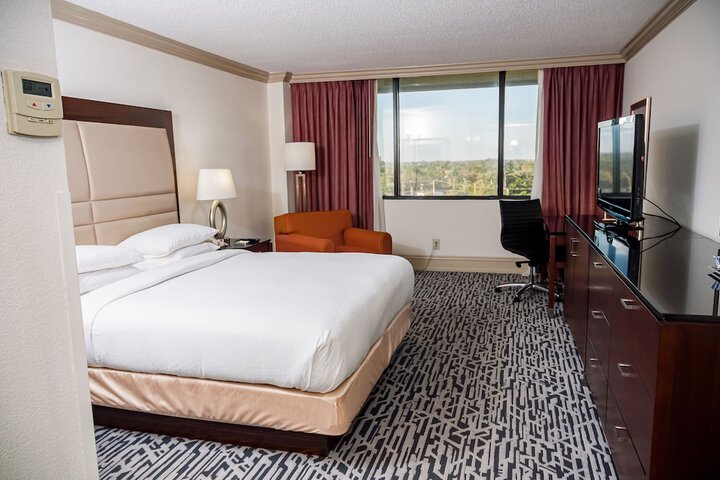 Room 93 of 226