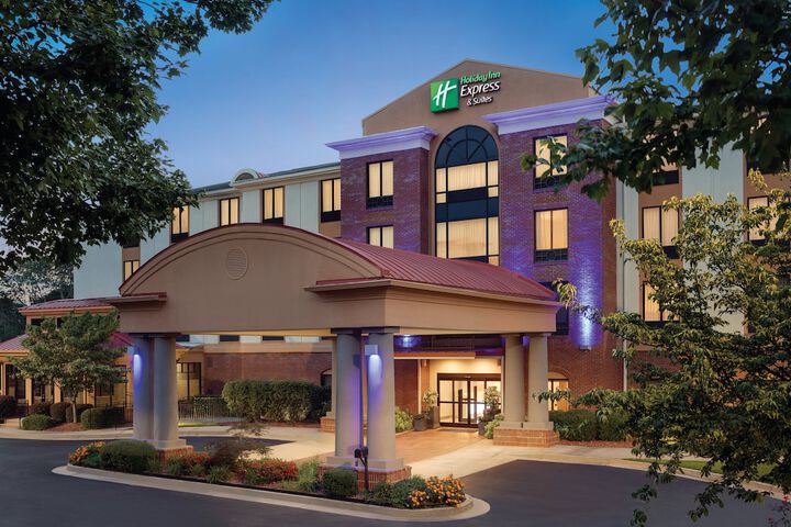 Holiday Inn Express Hotel & Suites Lavonia by IHG