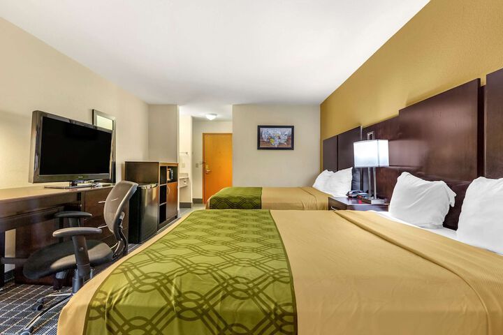 Room 17 of 29