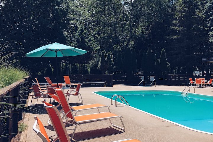 Pool 9 of 60