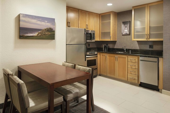 Residence Inn San Diego Del Mar