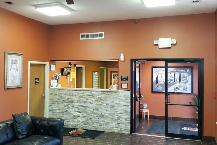 Super 8 by Wyndham Bellefontaine