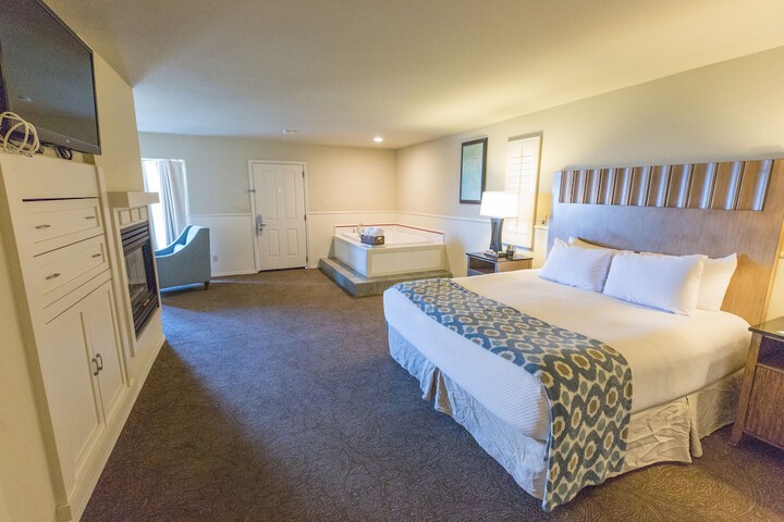 Room 34 of 36
