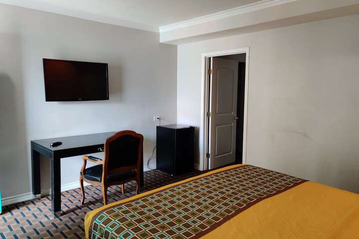 Room 26 of 51