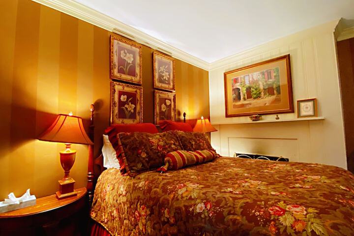 Room 29 of 74