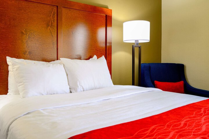 Room 21 of 42