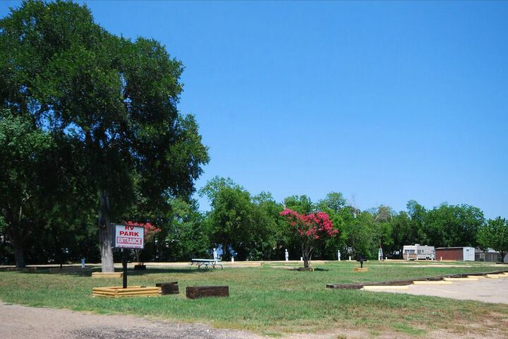 Property Grounds 42 of 42