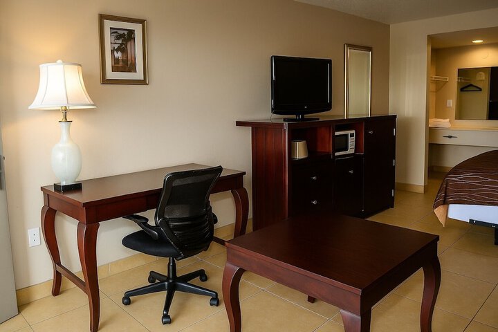 Serena Inn