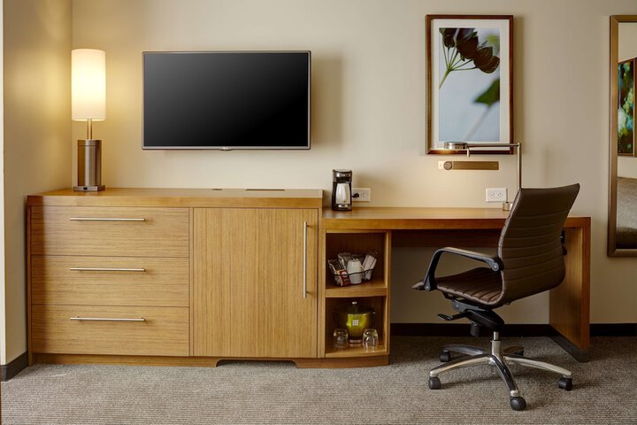 Room 14 of 25