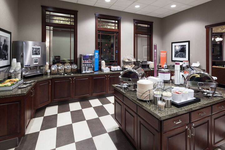 Hampton Inn & Suites Boise-Downtown