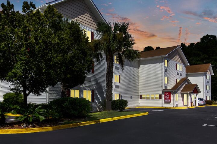 Hotel 3 of 35