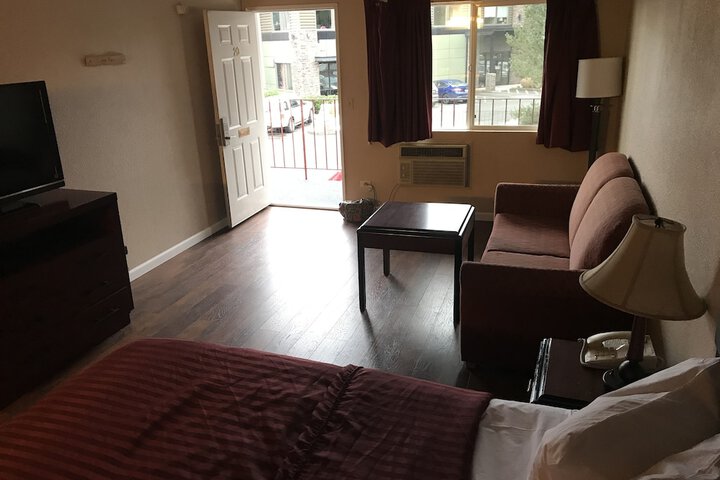 Room 30 of 71