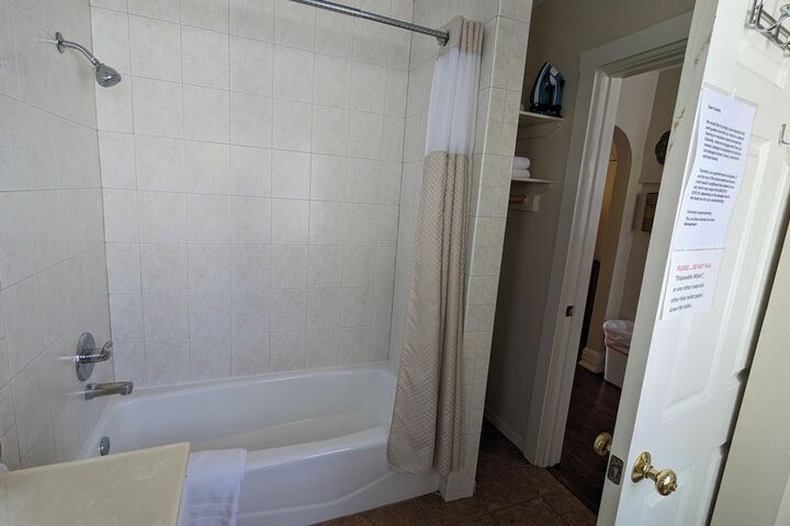 Los Gatos Garden Inn Hotel
