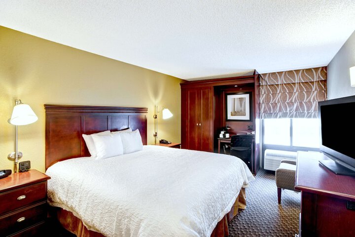 Room 12 of 39