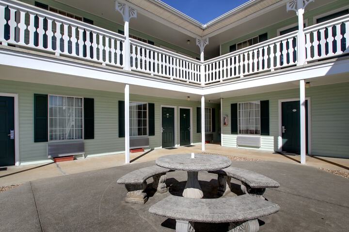 Property Grounds 20 of 20