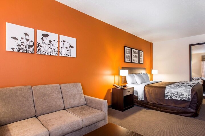 Room 20 of 61