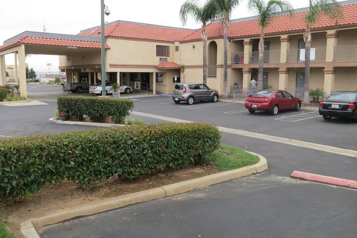 Calimesa Inn Motel
