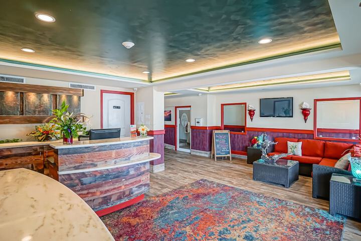 Hotel Interior 42 of 141