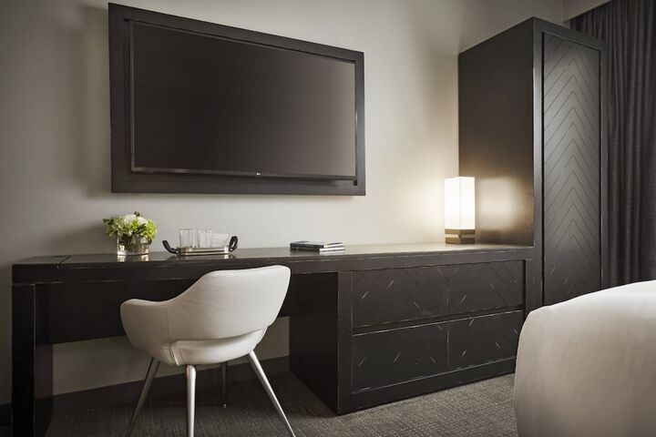Room 22 of 77