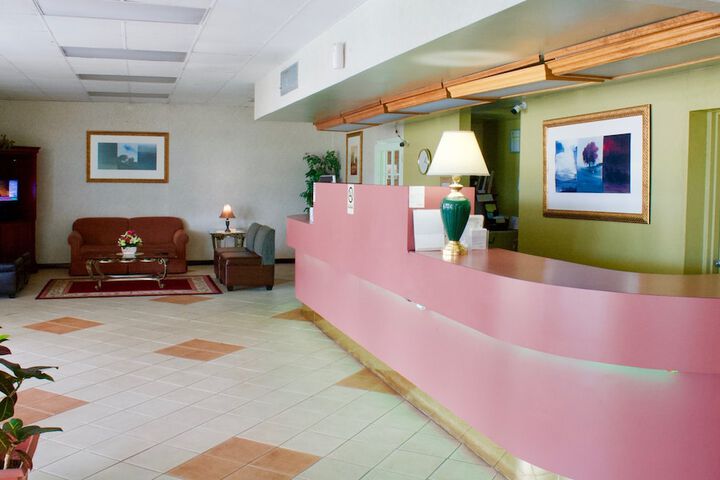 Rodeway Inn Monroe