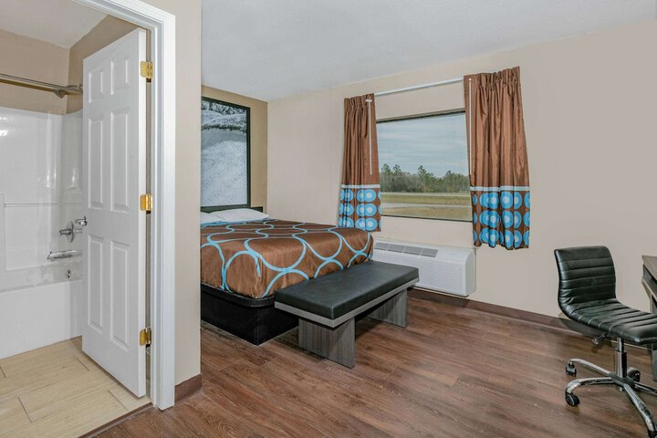Room 19 of 26