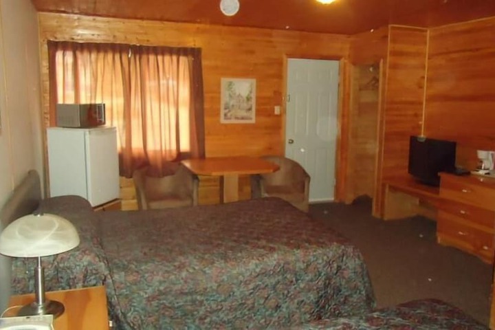 Room 40 of 41