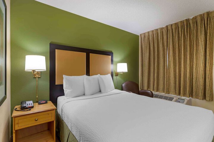 Extended Stay America Select Suites Denver Cherry Creek