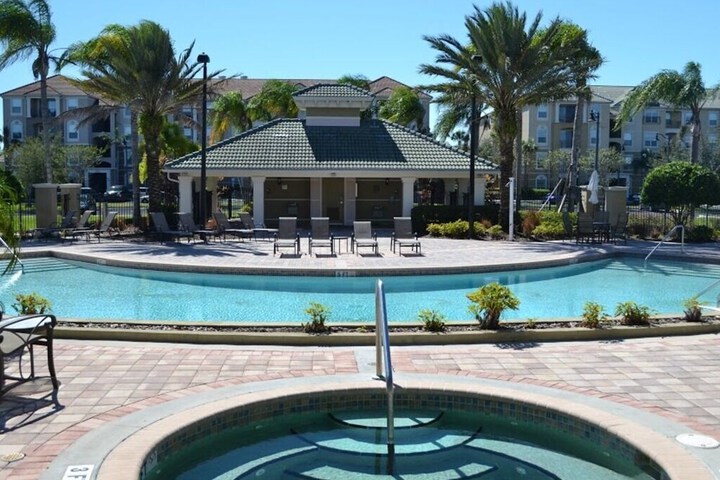 Pool 20 of 83