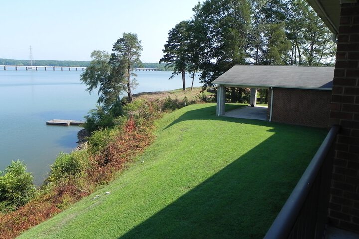 Hotel View 127 of 129