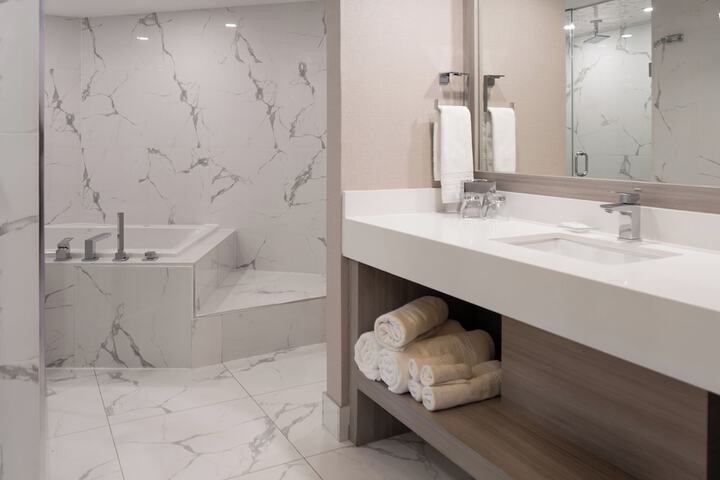 White Oaks Resort & Spa
