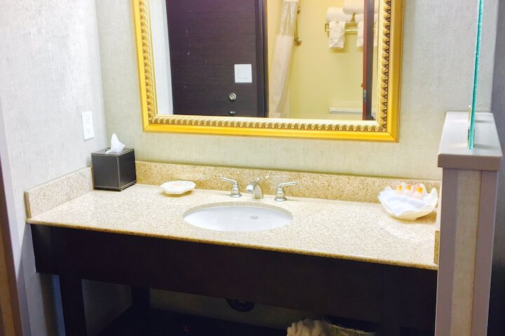 Elizabeth Oceanfront Suites an Ascend Collection Hotel