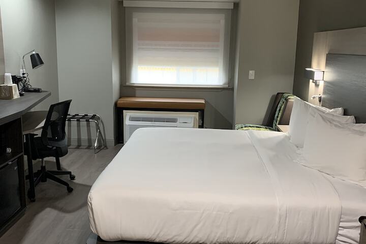 Quality Inn & Suites North Mesquite I-30