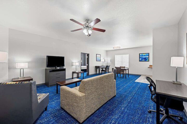 Room 26 of 36