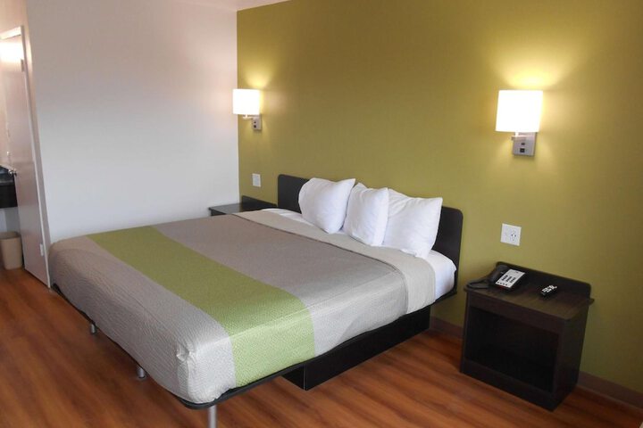 Room 22 of 55