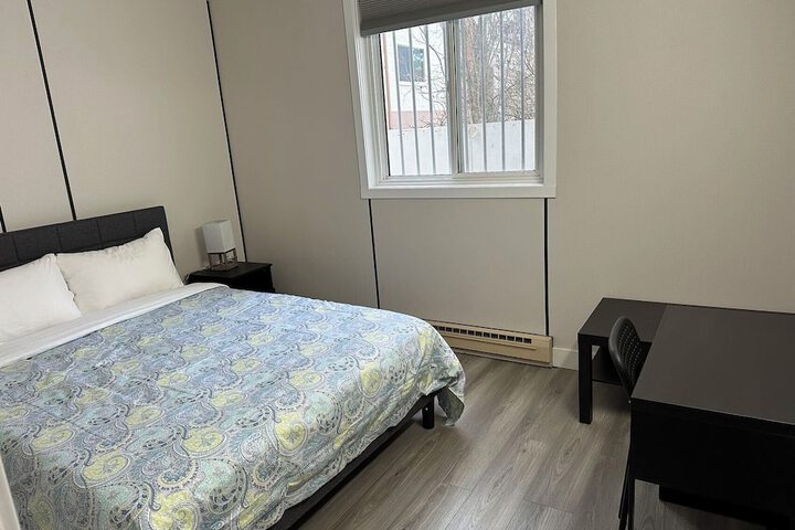 Room 3 of 9