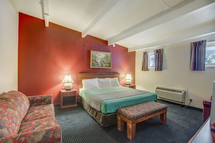 Room 16 of 23
