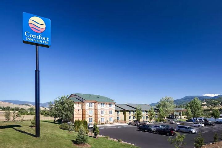 Hotel 3 of 40