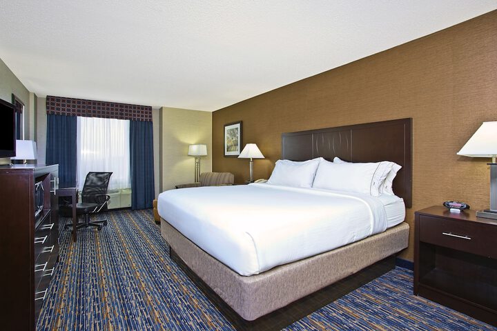 Holiday Inn Express Hotel & Suites Pittsburgh West Mifflin by IHG