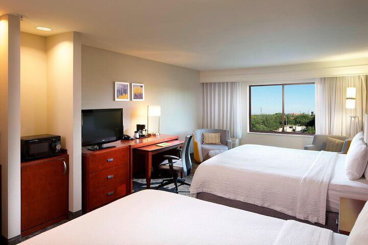 Room 21 of 30