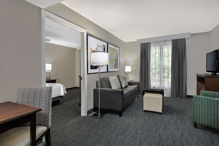 Room 7 of 24