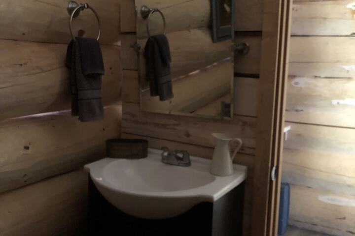 Wrangell Mountain Lodge
