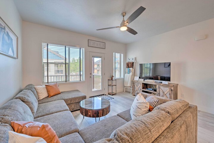 Charming Mccall Townhome: Hike Fish, & Ski!