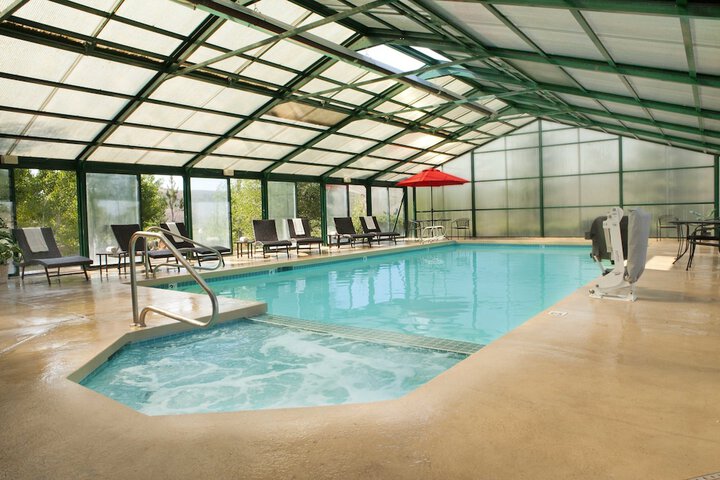 Pool 4 of 60