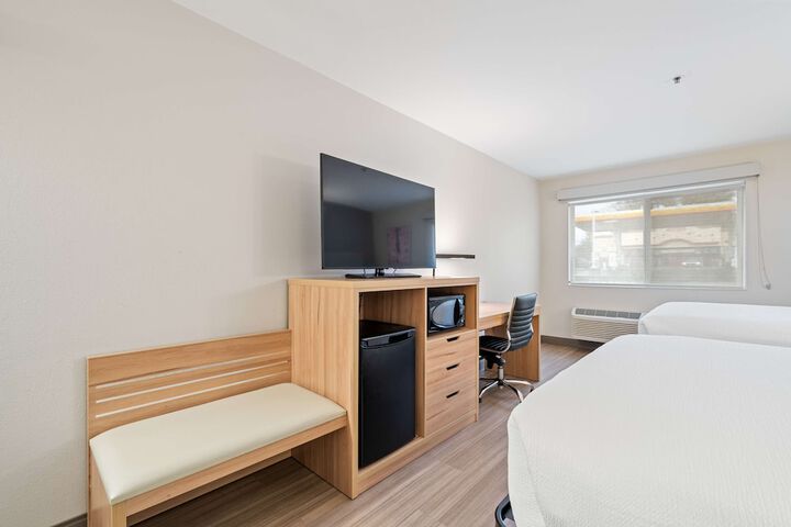 Best Western Lake Oswego / Portland Hotel & Suites