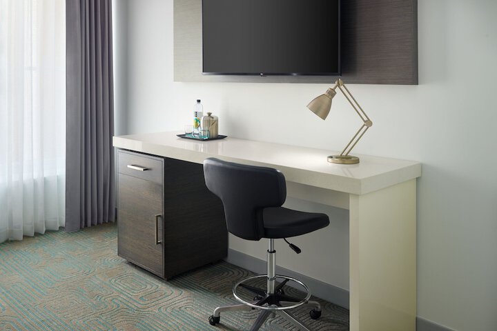 Room 18 of 51